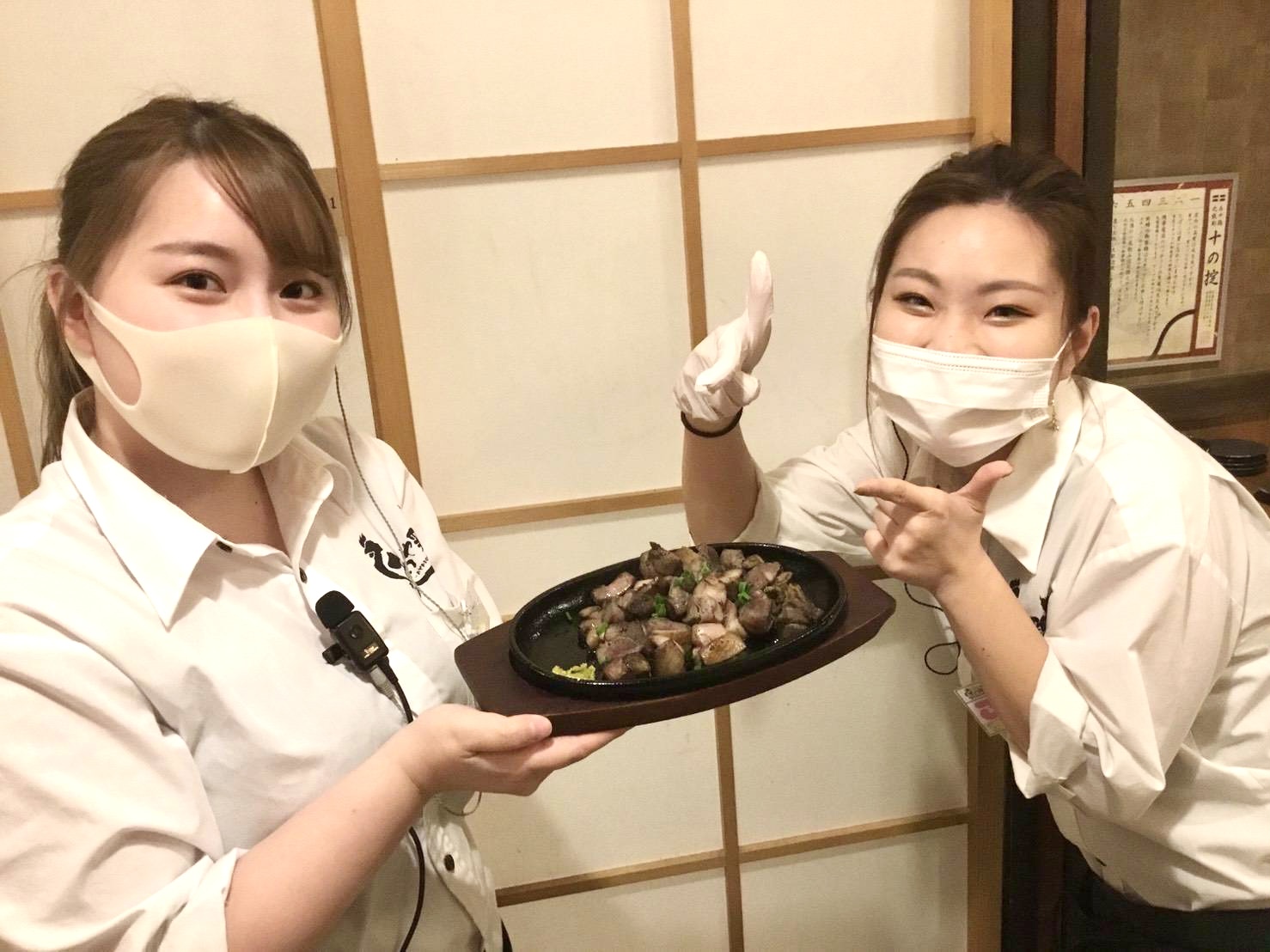 本日も17時より元気に営業♪