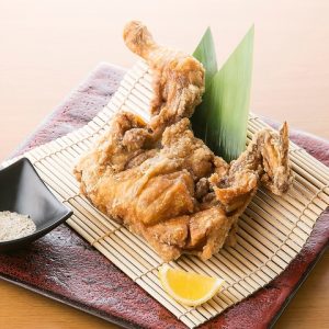 ひな鶏の半身唐揚げ